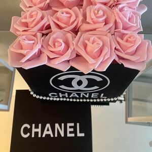 CHANEL Black Box with Pink Roses